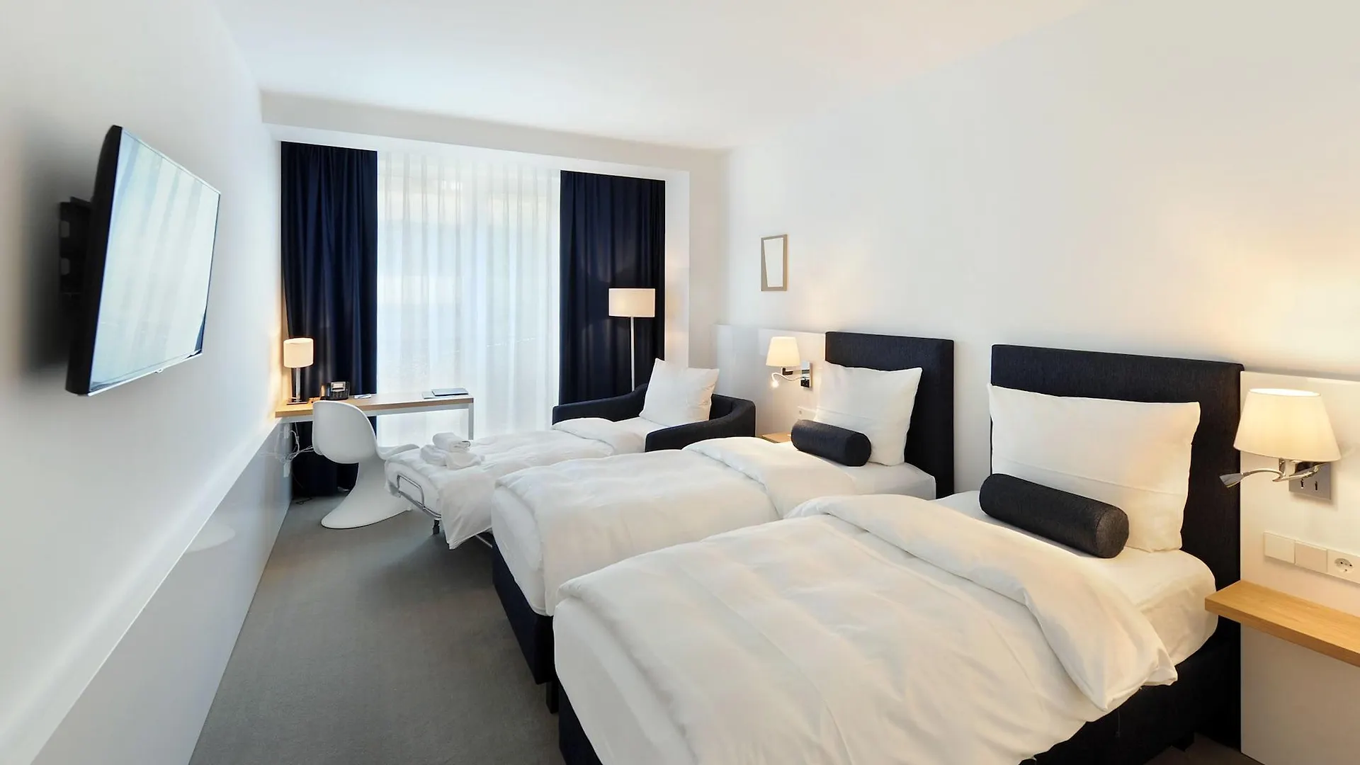 Bayer 89 VI Vadi Hotel Munich