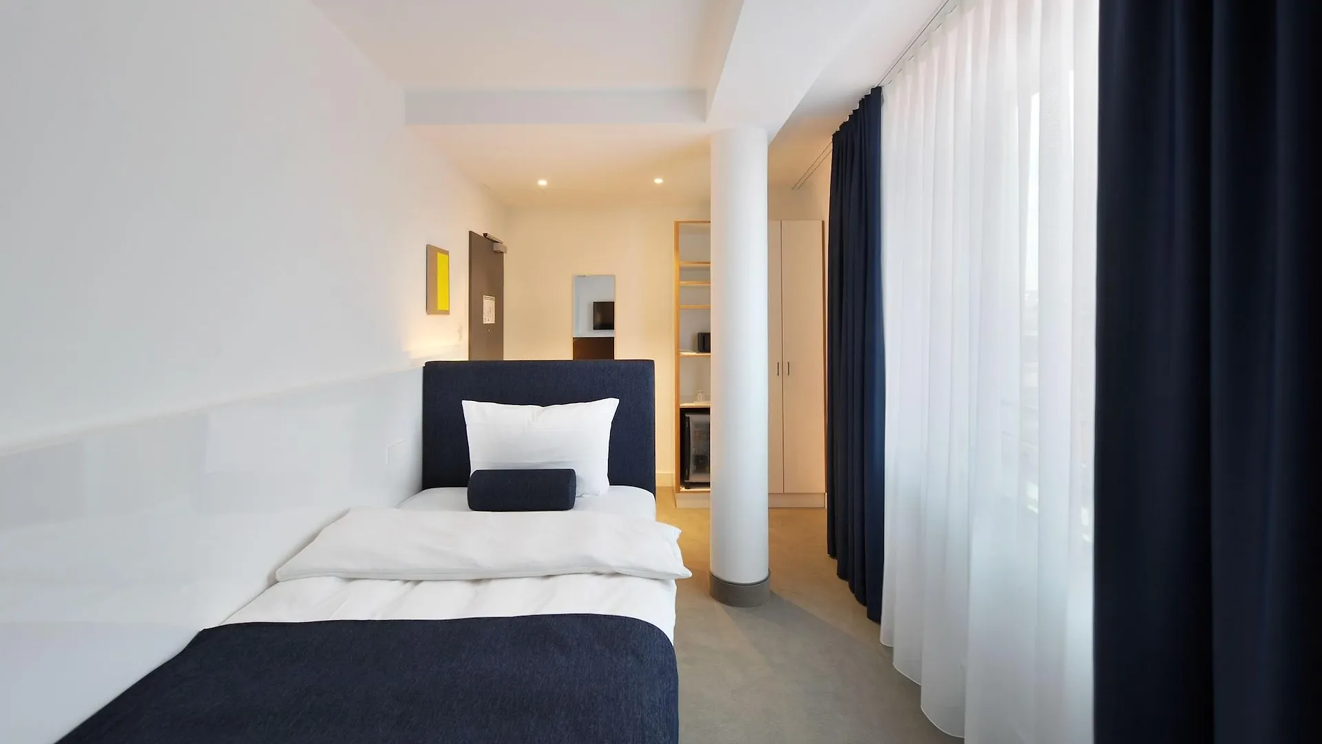 Bayer 89 VI Vadi Hotel Munich
