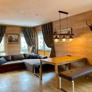 https://luxus-apartments-im-herzen-von-garmisch-2.com-bavaria.com
