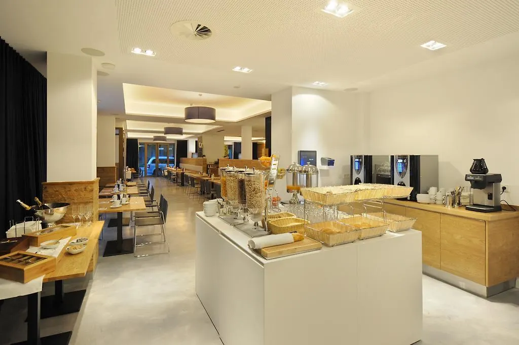 Bayer 89 VI Vadi Hotel Múnich