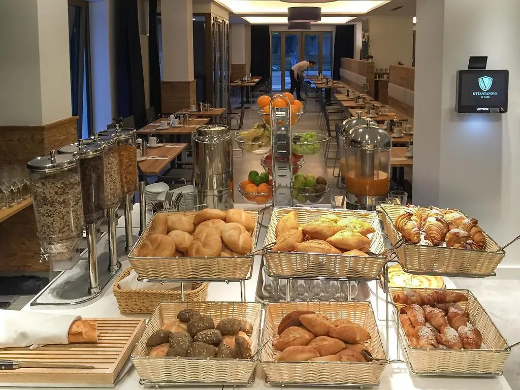 Bayer 89 VI Vadi Hotel Múnich